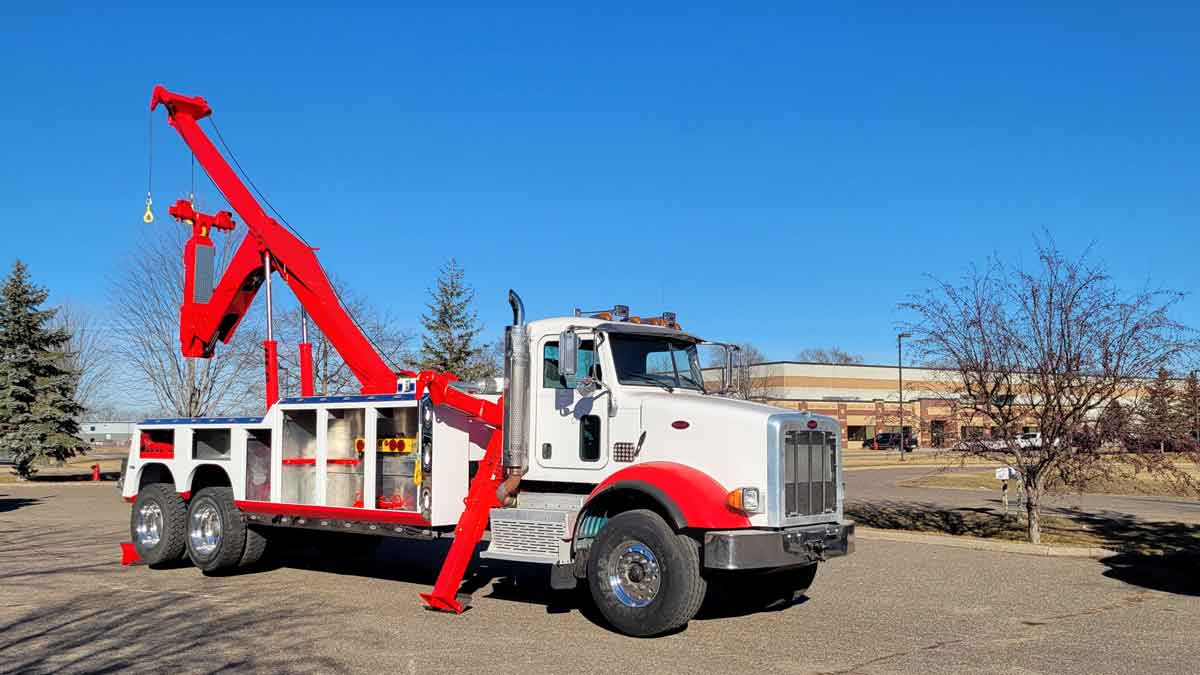 Best 30 Ton Heavy-Duty Wrecker